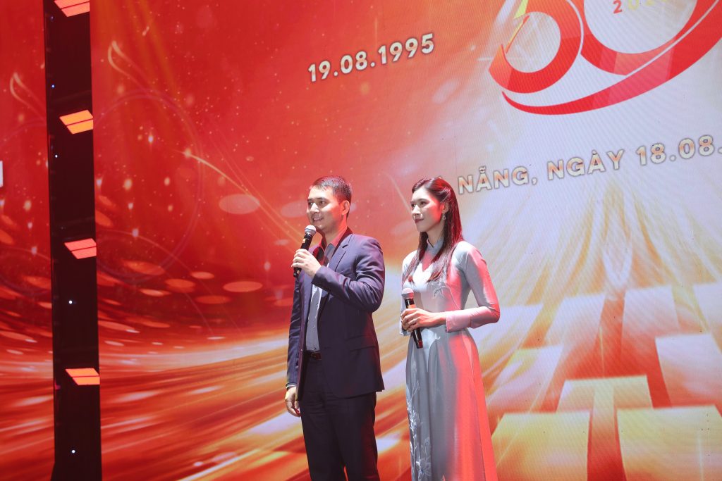 Alphanam 30 năm: Mạnh mẽ để vươn mình – Tử tế, chính trực để trường tồn