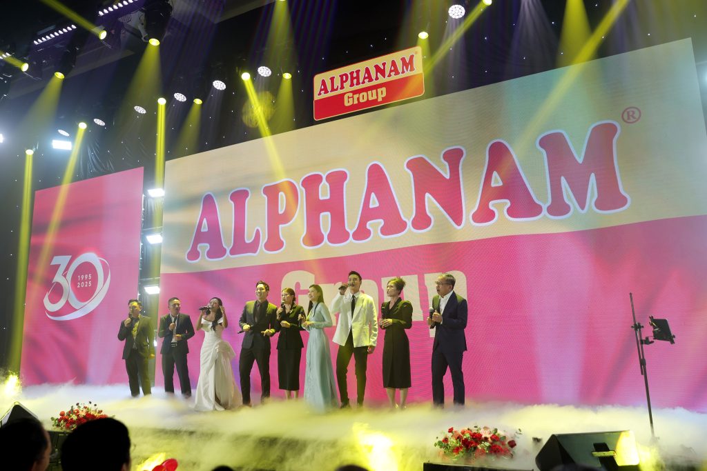 Alphanam 30 năm: Mạnh mẽ để vươn mình – Tử tế, chính trực để trường tồn