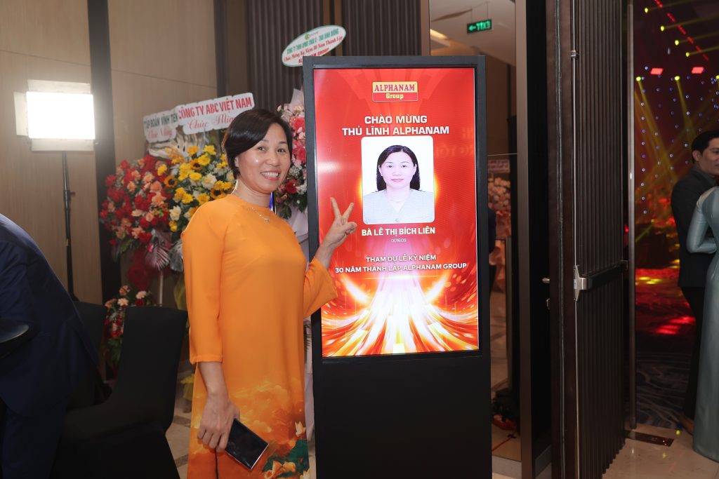 Alphanam 30 năm: Mạnh mẽ để vươn mình – Tử tế, chính trực để trường tồn