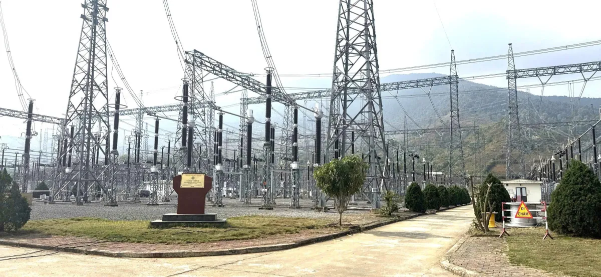 Alphanam E&C “đại thắng” cuối năm: Hoàn thành thêm “bộ tứ” kháng bù 500kV – vững chắc hệ thống mạch 3