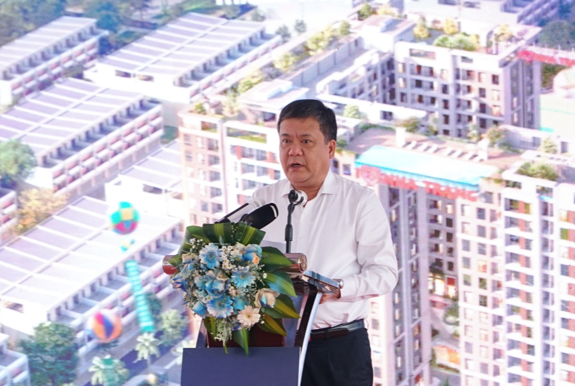 Bộ trưởng Trần Hồng Minh: Tạo “luồng xanh” giải quyết thủ tục hành chính cho nhà ở xã hội