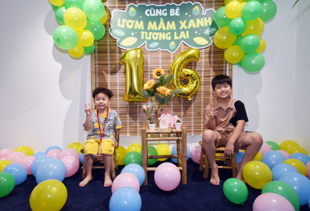 Các Alphanam nhí hân hoan chào đón chương trình hưởng ứng Tết Thiếu nhi tại Alphanam mang tên “Cùng bé ươm mầm xanh tương lai”