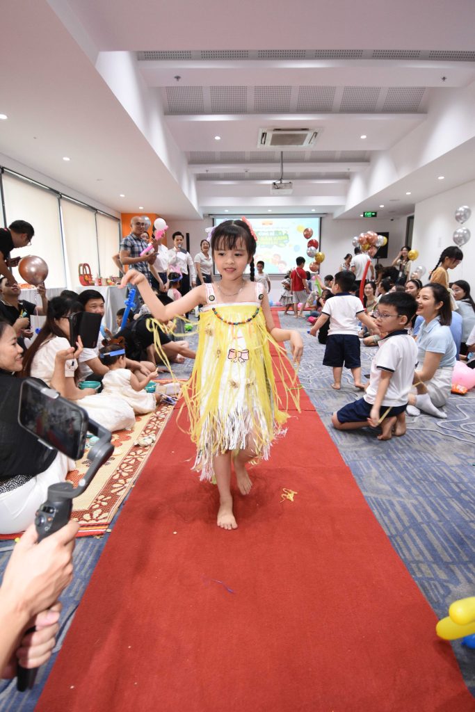 Các Alphanam nhí hân hoan chào đón chương trình hưởng ứng Tết Thiếu nhi tại Alphanam mang tên “Cùng bé ươm mầm xanh tương lai”