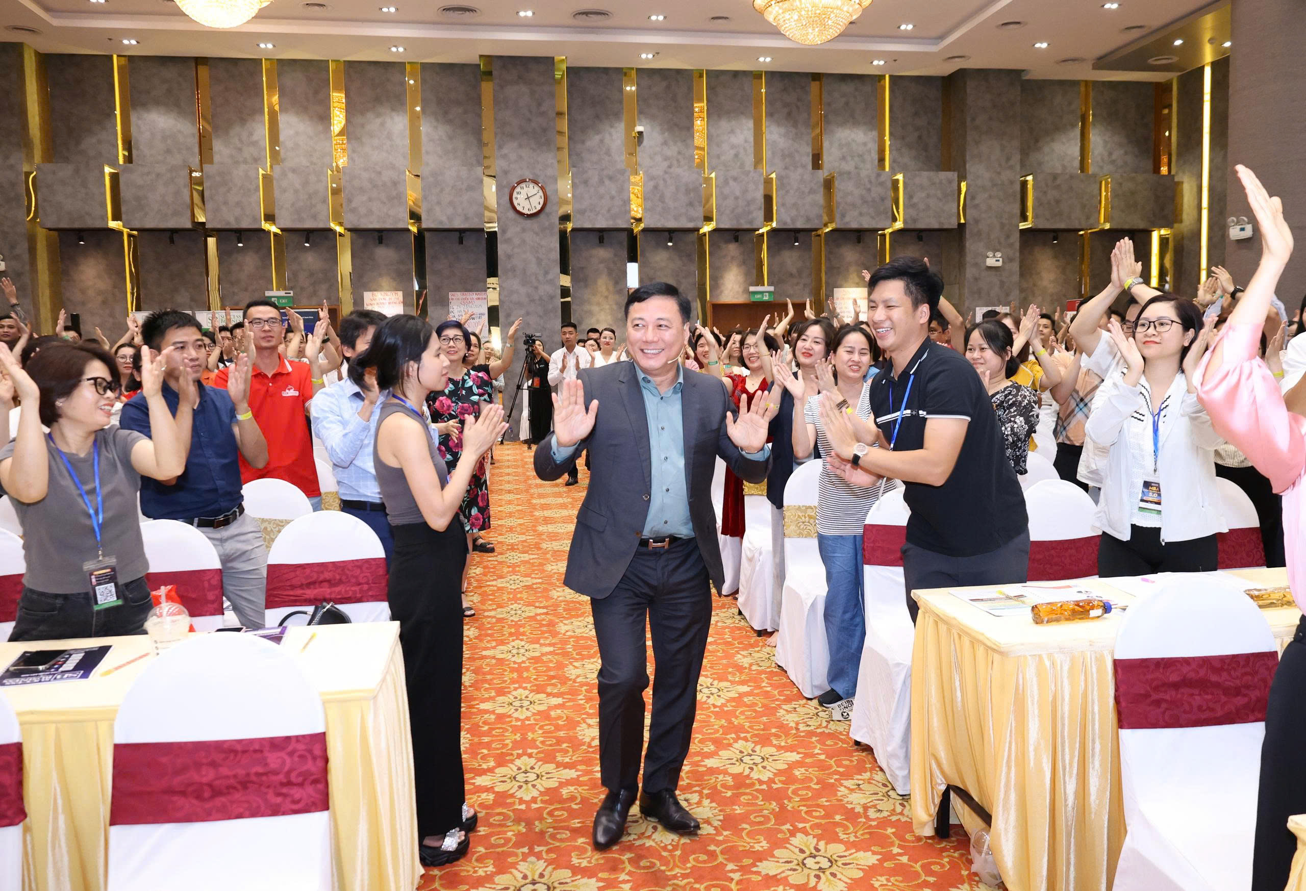 Chủ tịch Nguyễn Tuấn Hải: “Không thể xây một ngôi nhà cao khi móng không chắc”