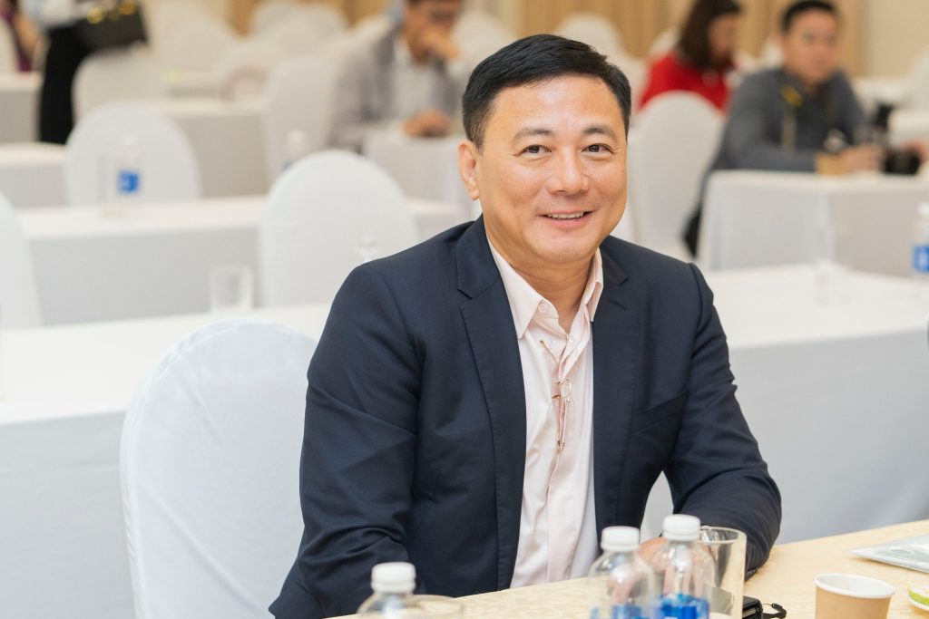 Chủ tịch Nguyễn Tuấn Hải tham dự tọa đàm “Rẽ sóng – Đón bình minh”