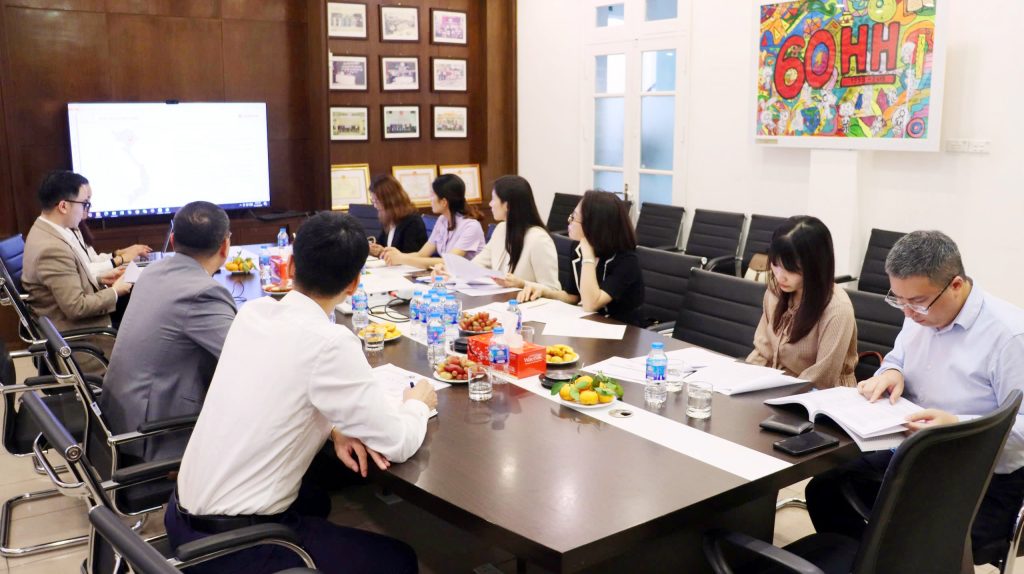 Chủ tịch Nguyễn Tuấn Hải và Phó Chủ tịch Nguyễn Ngọc Mỹ dẫn đầu Đoàn thẩm định Sao Vàng Đất Việt làm việc với các doanh nghiệp ứng viên