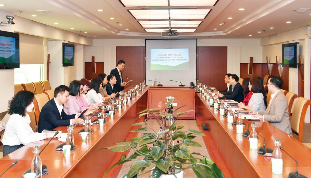 Chủ tịch Nguyễn Tuấn Hải và Phó Chủ tịch Nguyễn Ngọc Mỹ dẫn đầu Đoàn thẩm định Sao Vàng Đất Việt làm việc với các doanh nghiệp ứng viên