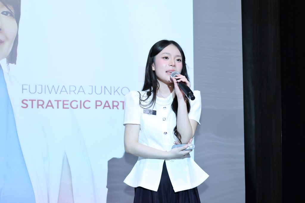 Chương trình Chúc mừng ngày Quốc tế Phụ nữ 8/3 “Đẹp dịu dàng mà không chói lóa”