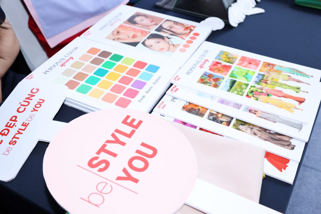 Chương trình Chúc mừng ngày Quốc tế Phụ nữ 8/3 “Đẹp dịu dàng mà không chói lóa”