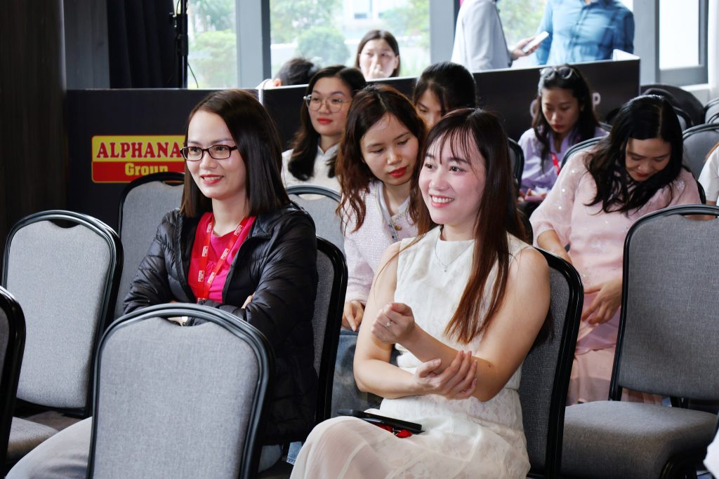 Chương trình Chúc mừng ngày Quốc tế Phụ nữ 8/3 “Đẹp dịu dàng mà không chói lóa”