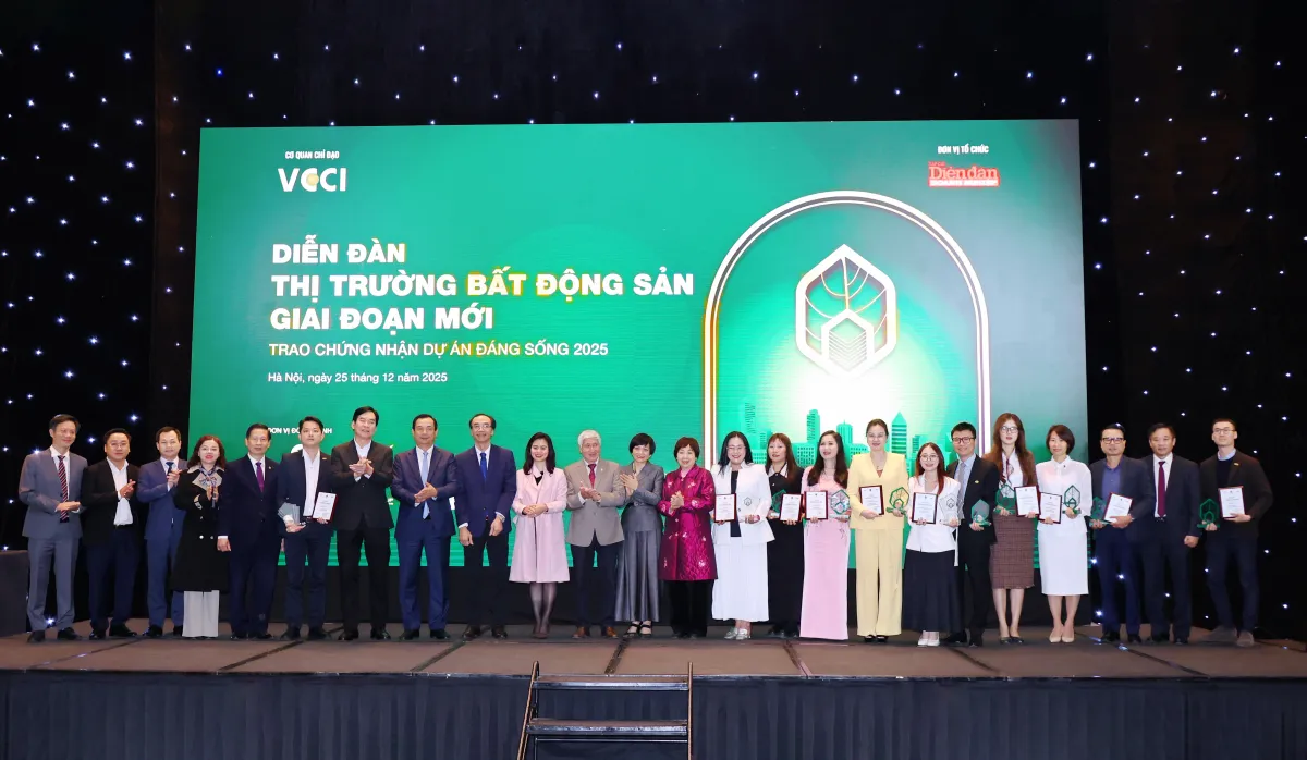 Dự án M Landmark Residences Danang và khách sạn Courtyard By Marriott Danang Han River được vinh danh tại chương trình Dự án đáng sống 2025
