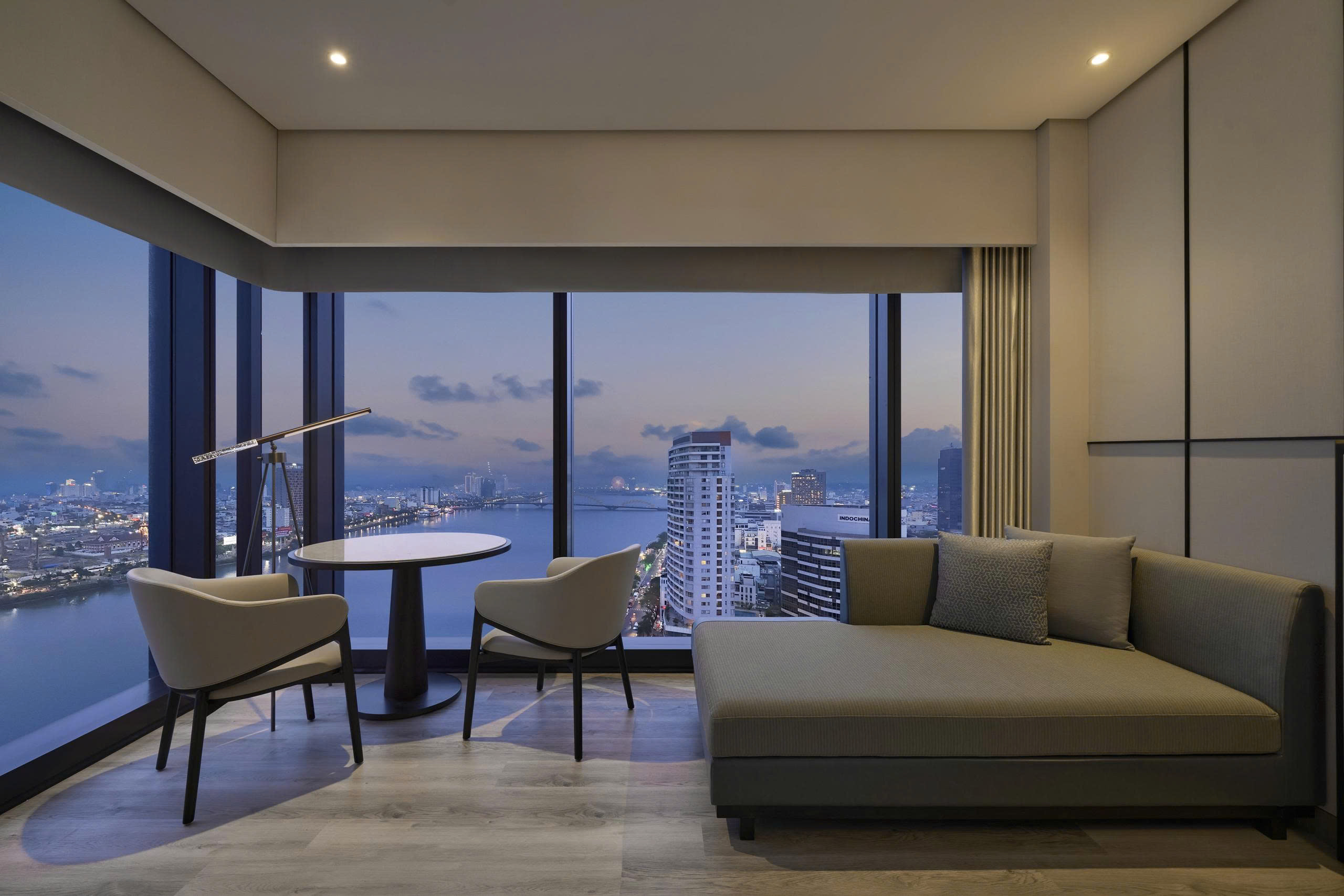 Khách sạn Courtyard by Marriott Danang Han River – điểm nhấn kiến trúc mới giữa lòng thành phố Đà Nẵng chính thức mở cửa đón khách