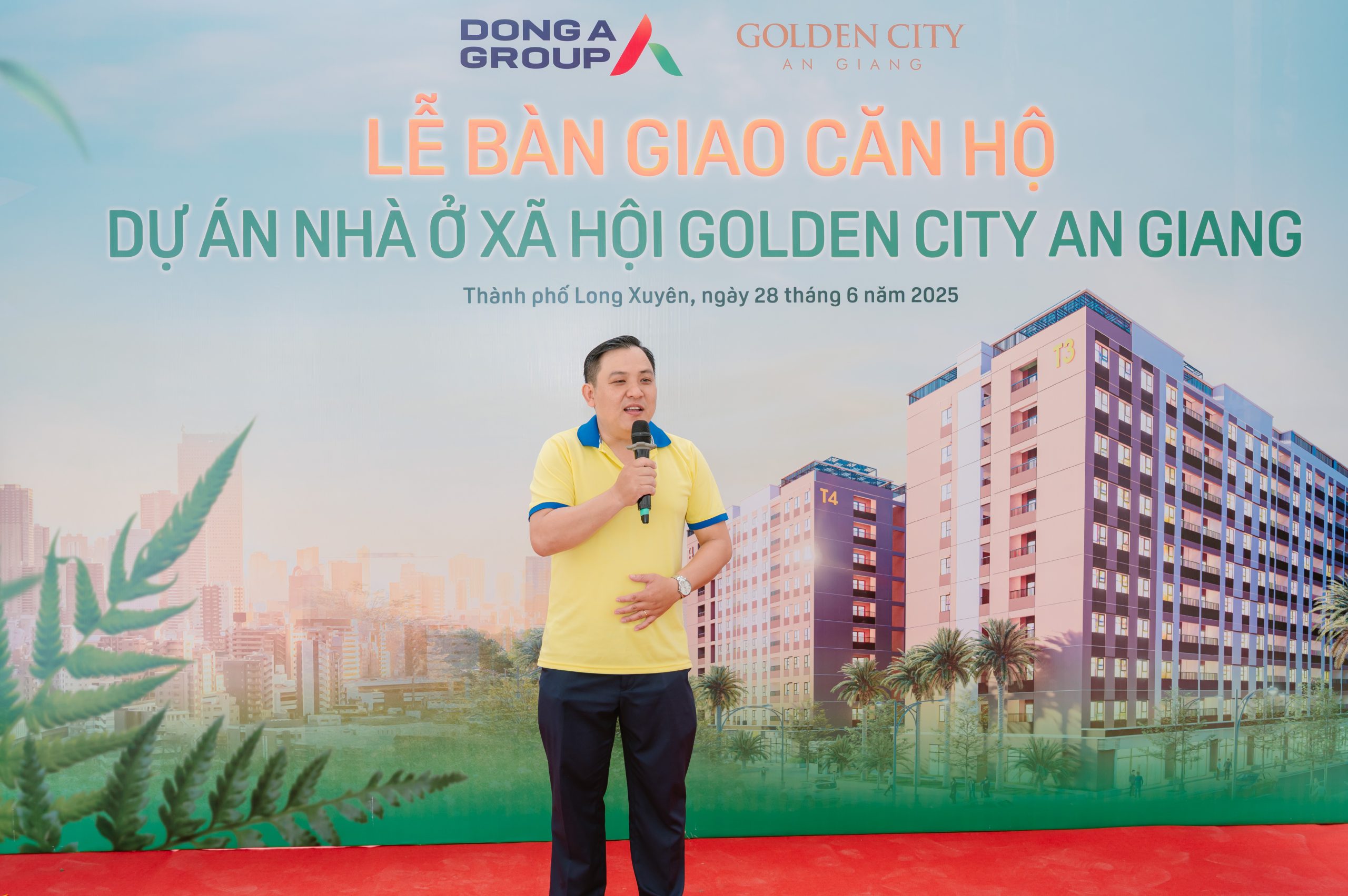 Lễ bàn giao căn hộ tòa T3, T4 Dự án Nhà ở xã hội Golden City An Giang