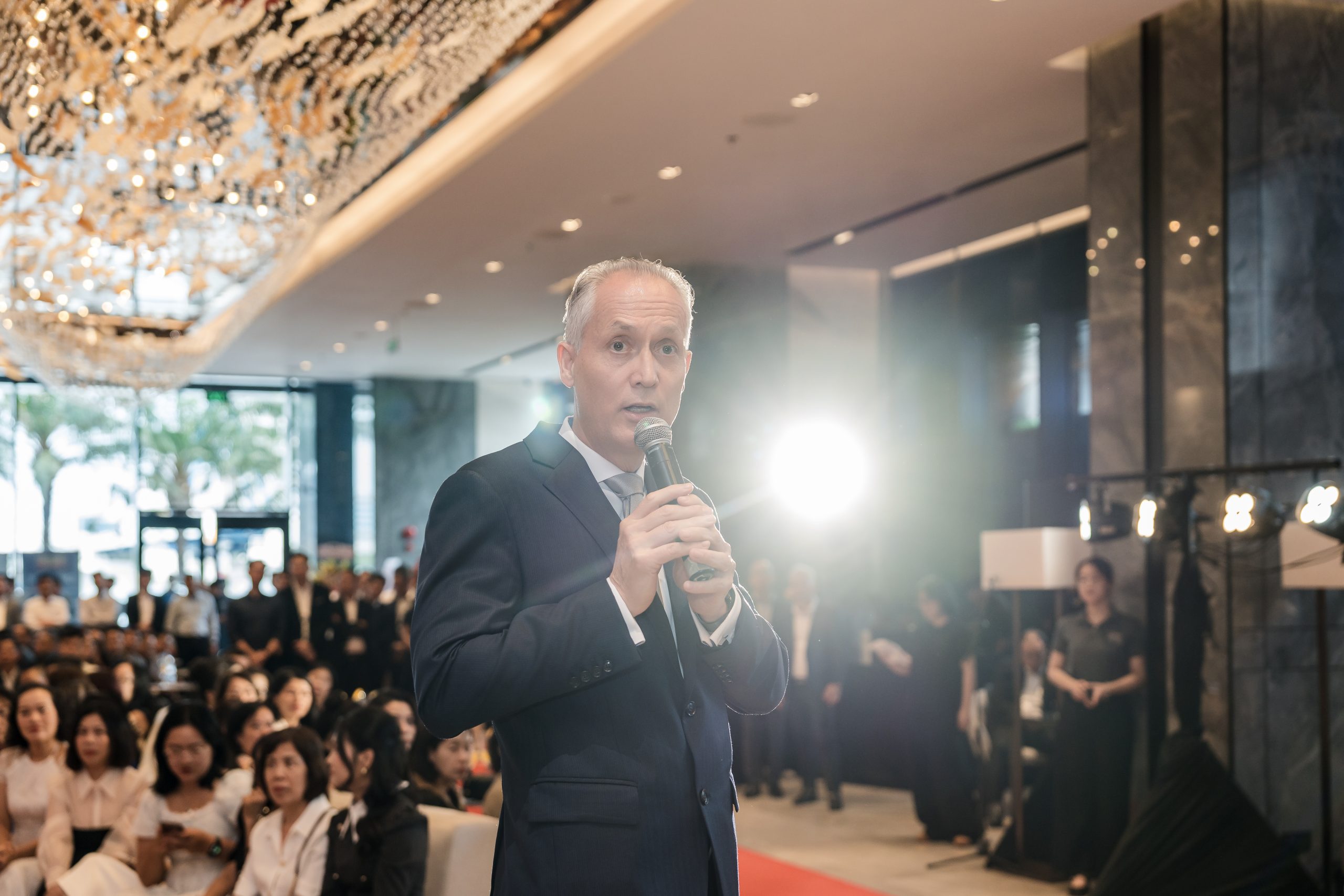 Lễ khai trương và Gắn biển đạt tiêu chuẩn 5 sao của Khách sạn Courtyard by Marriott Danang Han River