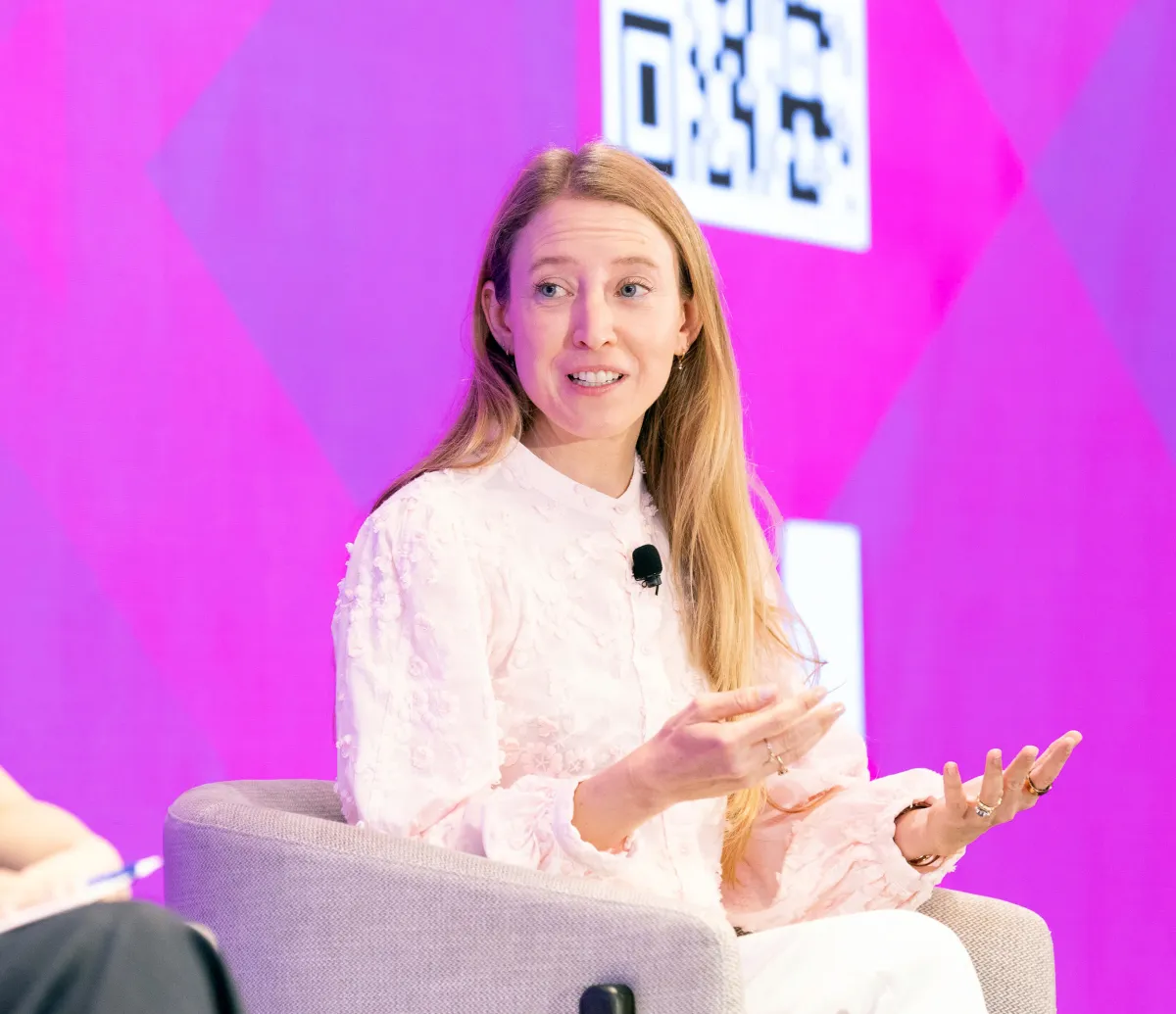 Phó Chủ tịch Nguyễn Ngọc Mỹ tham dự Thảo luận: “Phát triển bền vững – Cơ hội và thách thức song hành tại khách sạn Châu Á – Thái Bình Dương”