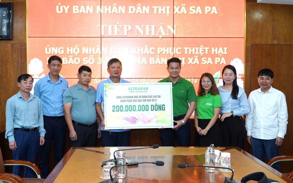 Tấm lòng của CBNV Alphanam được trao tận tay các hộ dân huyện Yên Bình và Thị xã Sa Pa để khắc phục hậu quả do bão số 3