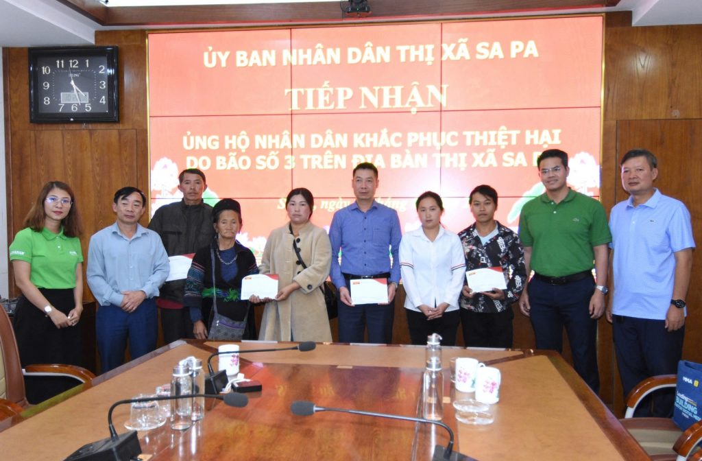 Tấm lòng của CBNV Alphanam được trao tận tay các hộ dân huyện Yên Bình và Thị xã Sa Pa để khắc phục hậu quả do bão số 3